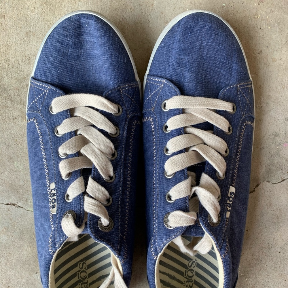 Taos sneakers